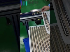 Bouteille d' huile essentielle de 30 ml avec gouttelier en verre